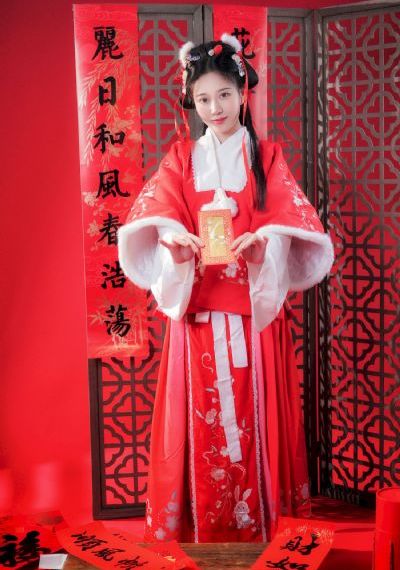 神奇动物在哪里免费观看_超清迅雷电影在线