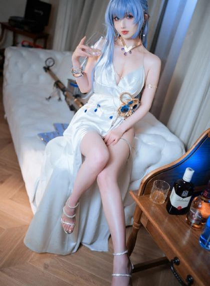 草莓看视频在线观看免费_高清在线观看完整版