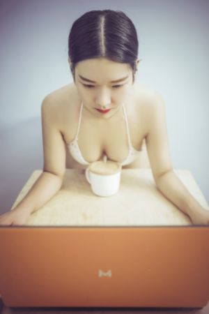 电视剧二叔_BD英语全集免费观看